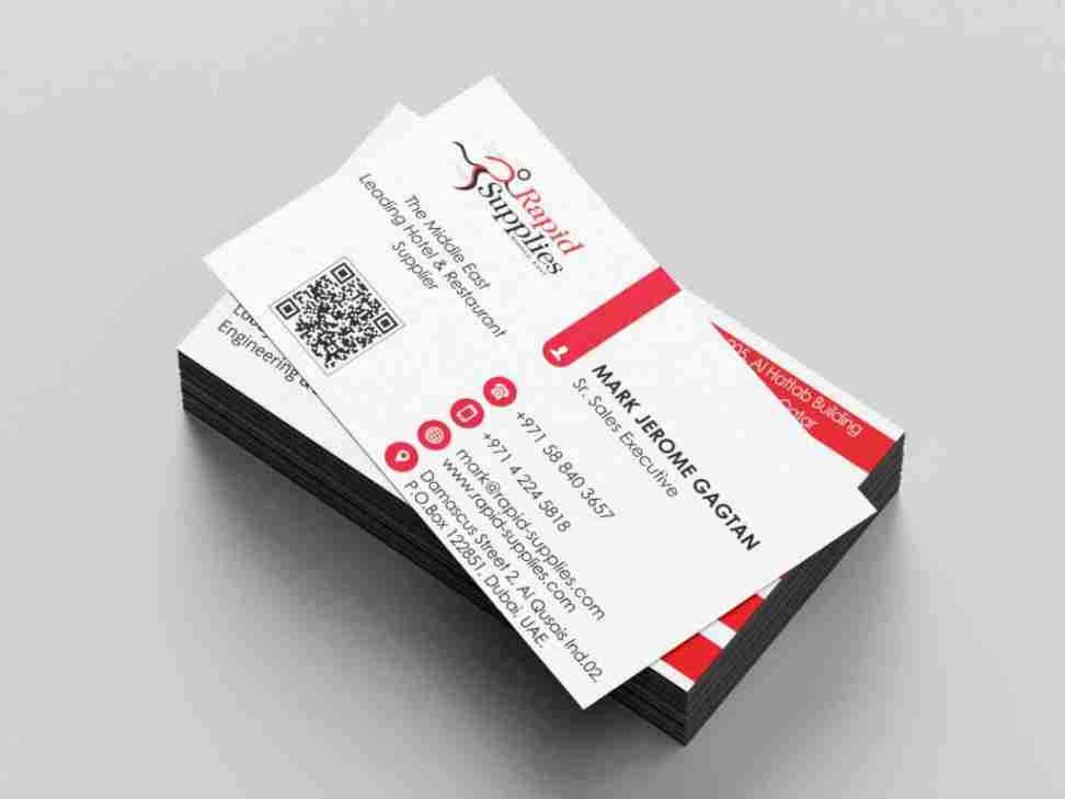 Business card printing in Dubai, offering high-quality glossy laminated 400 GSM cards with fast turnaround